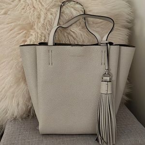 Vince Camuto Tote